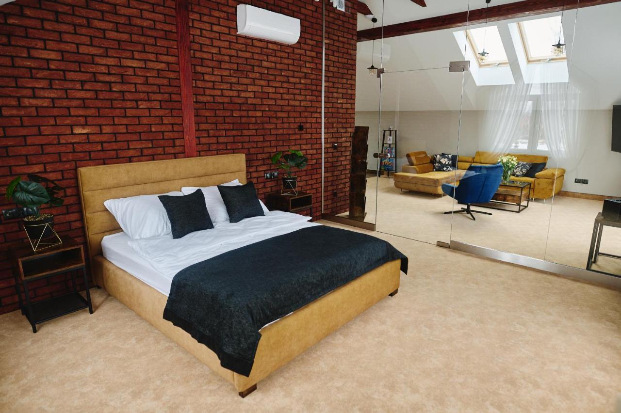 M&M Apartamenty Jasionka Zewnętrze zdjęcie