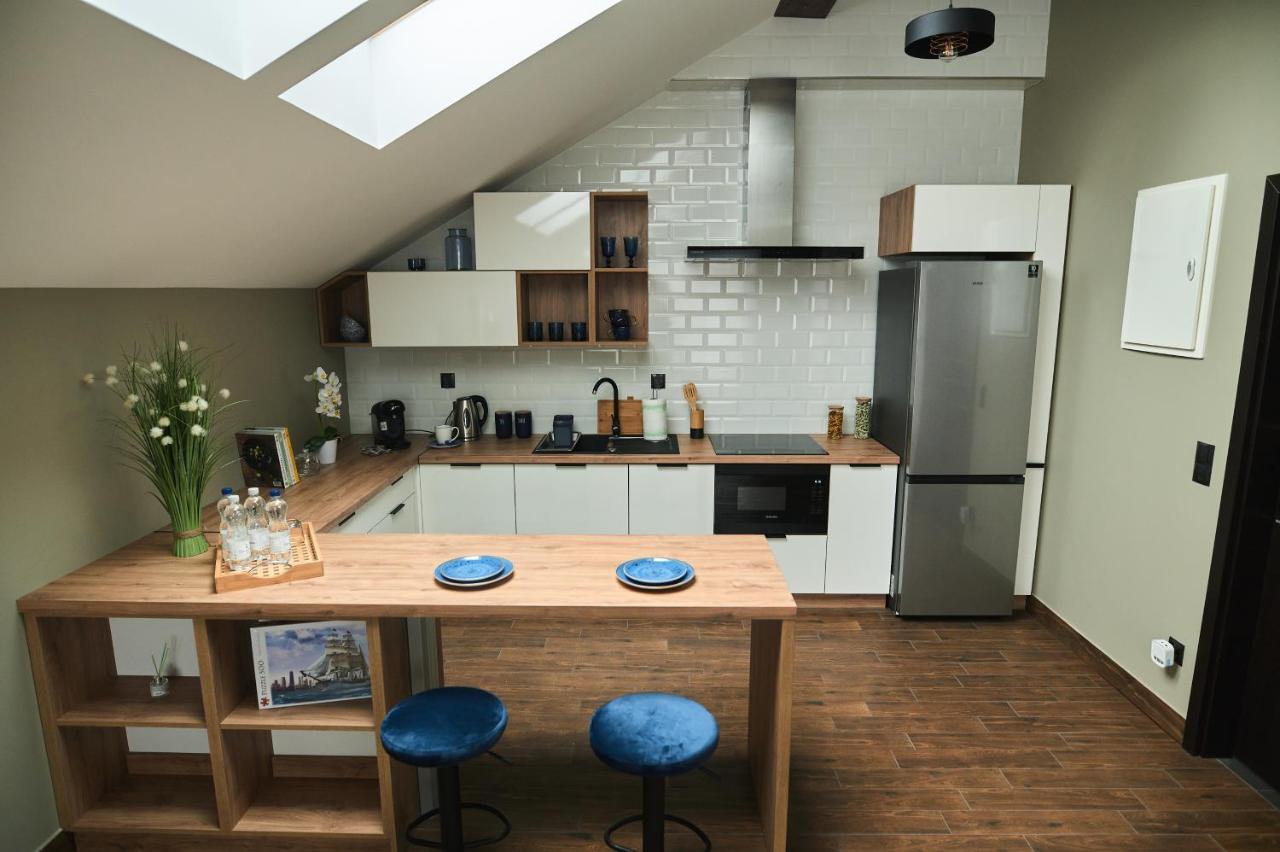 M&M Apartamenty Jasionka Zewnętrze zdjęcie