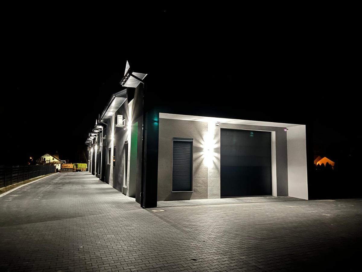 M&M Apartamenty Jasionka Zewnętrze zdjęcie